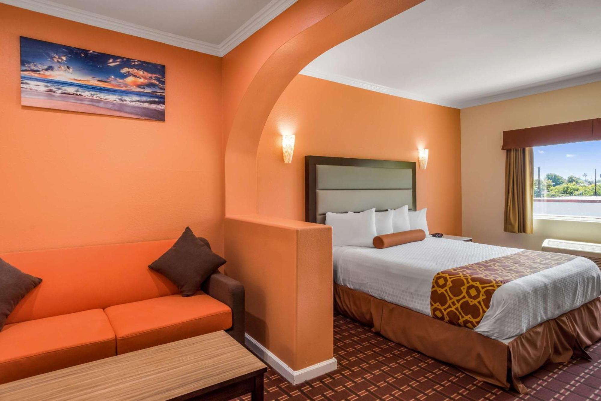 Rodeway Inn & Suites Pasadena Kültér fotó
